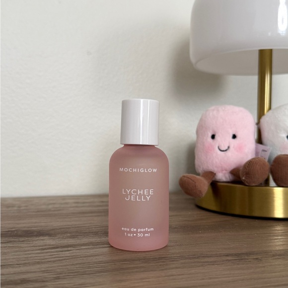 Mochiglow Lychee Jelly Eau de Parfum - Picture 3 of 3